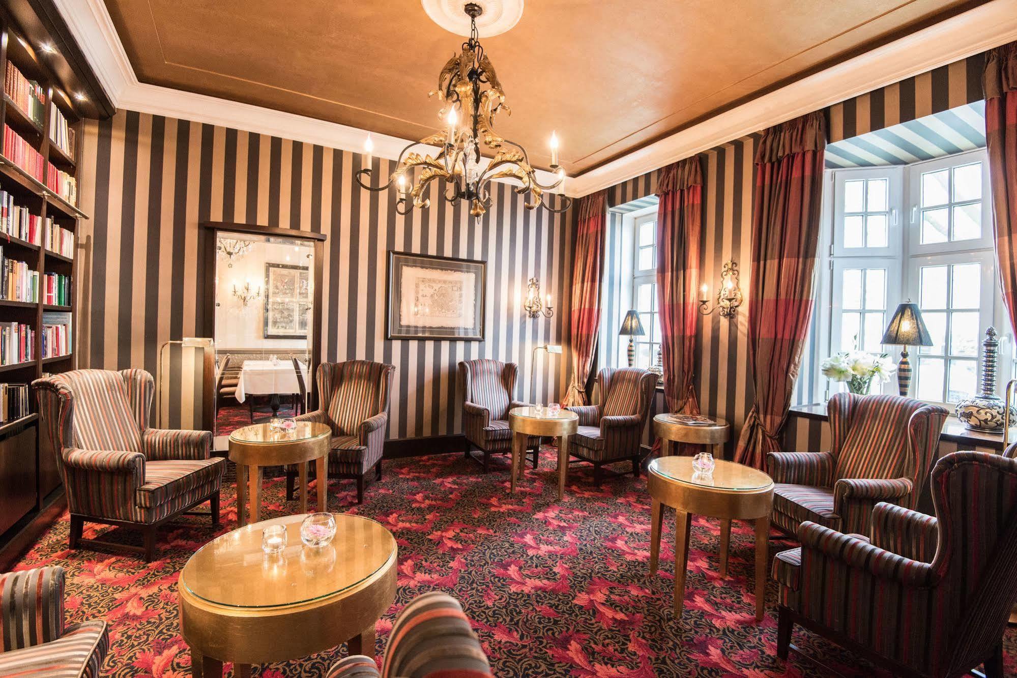 Romantik Hotel Das Smolka Hambourg Extérieur photo